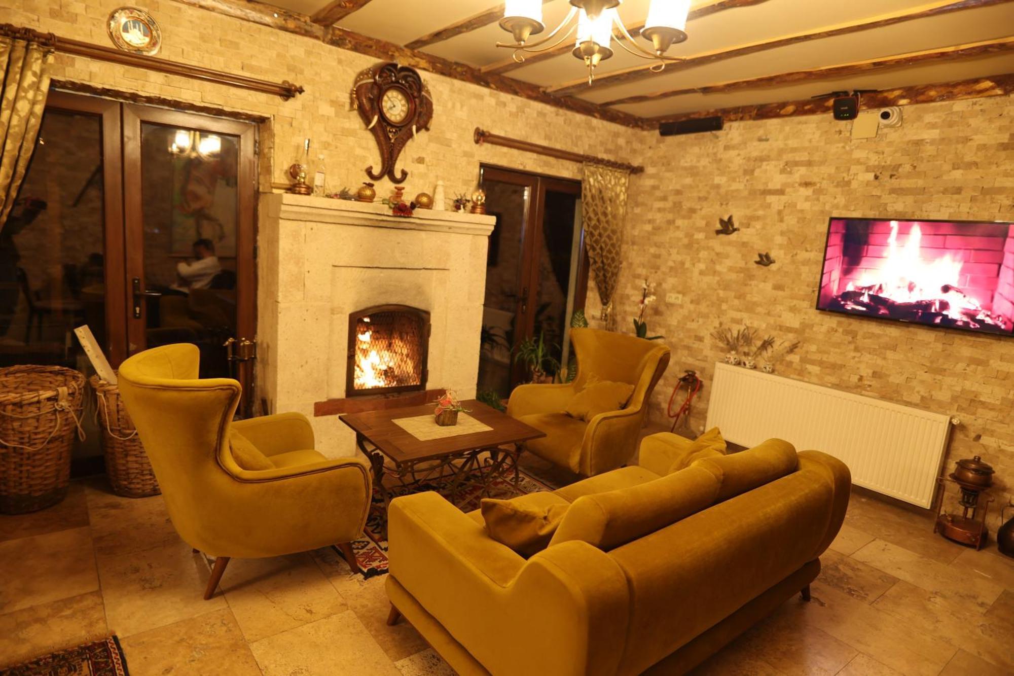 Calina Capadocia Hotel Uchisar Exterior photo